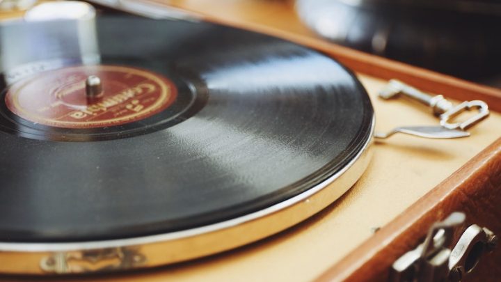 10 Best Portable Record Players